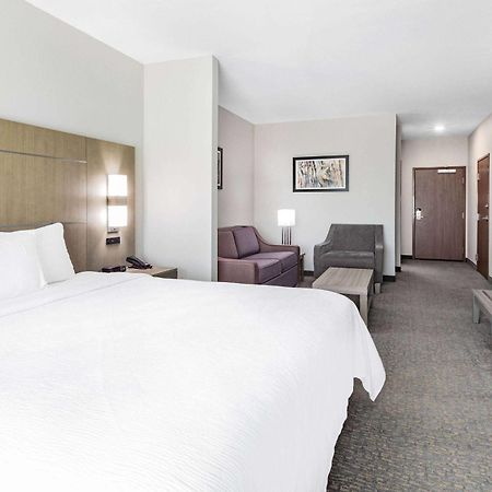 La Quinta Inn & Suites By Wyndham Jackson-Cape Girardeau Esterno foto