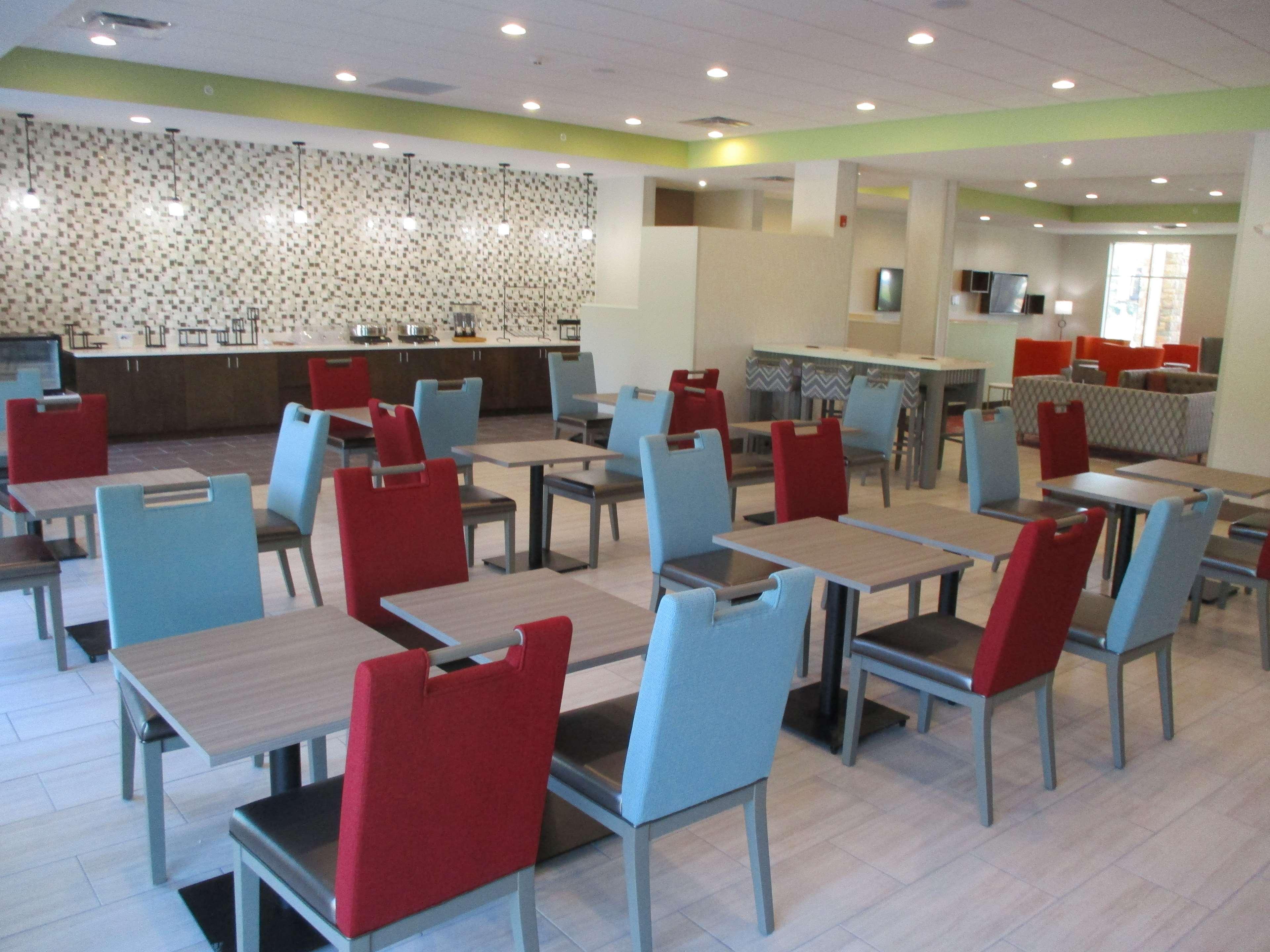 La Quinta Inn & Suites By Wyndham Jackson-Cape Girardeau Esterno foto