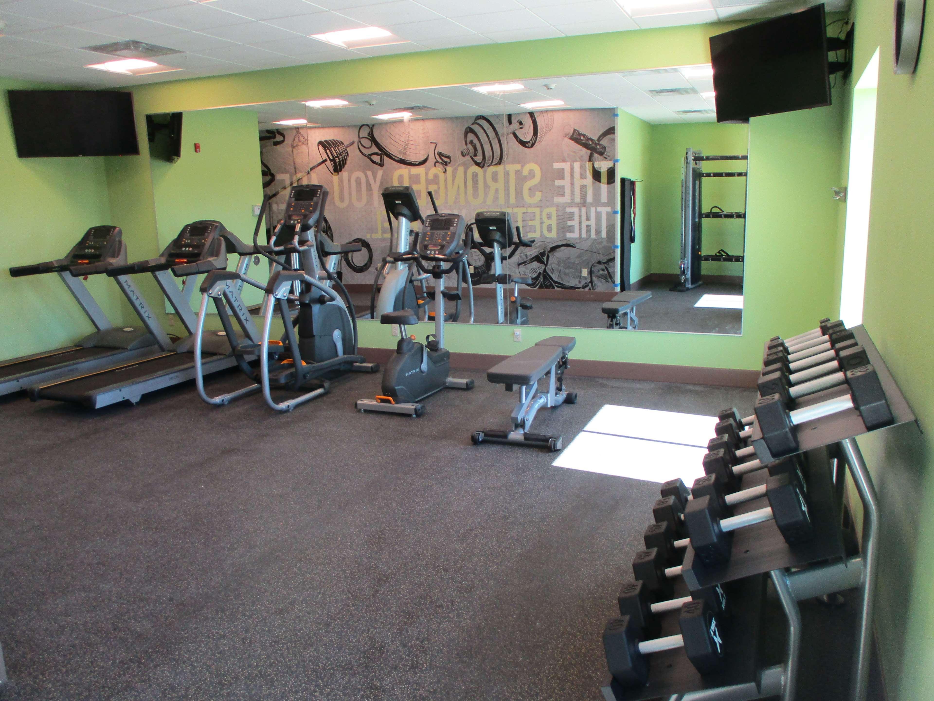 La Quinta Inn & Suites By Wyndham Jackson-Cape Girardeau Esterno foto